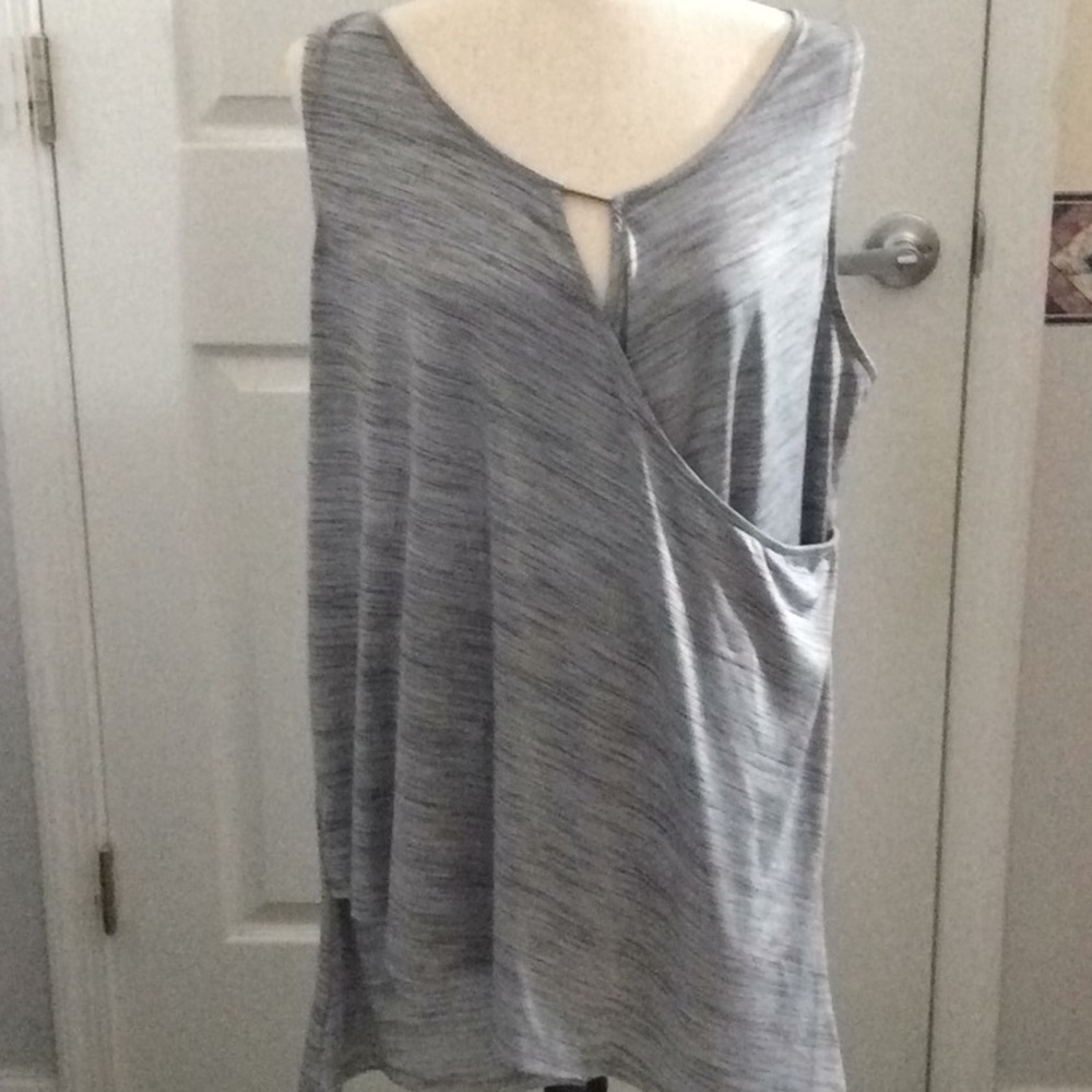 🌹Lane Bryant Gray Top